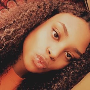 Meet your Posher, Krista